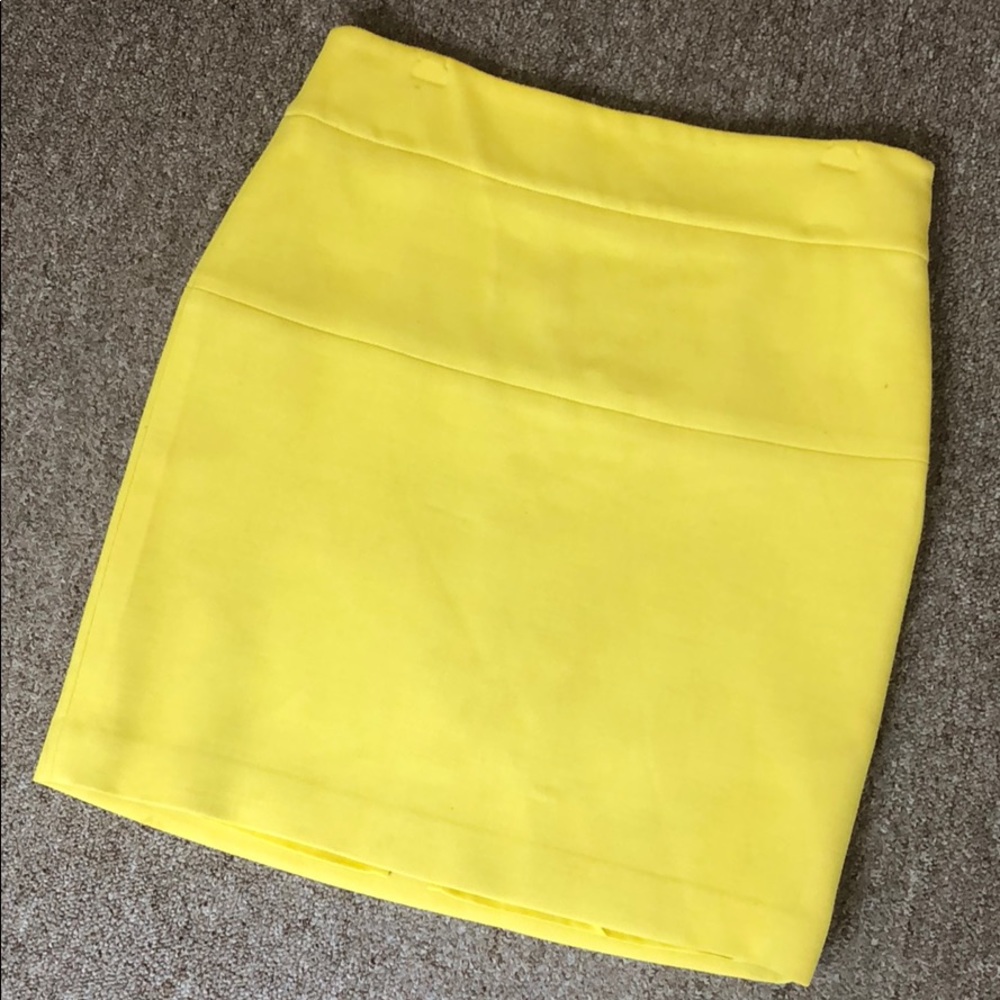 Club Monaco bright yellow skirt